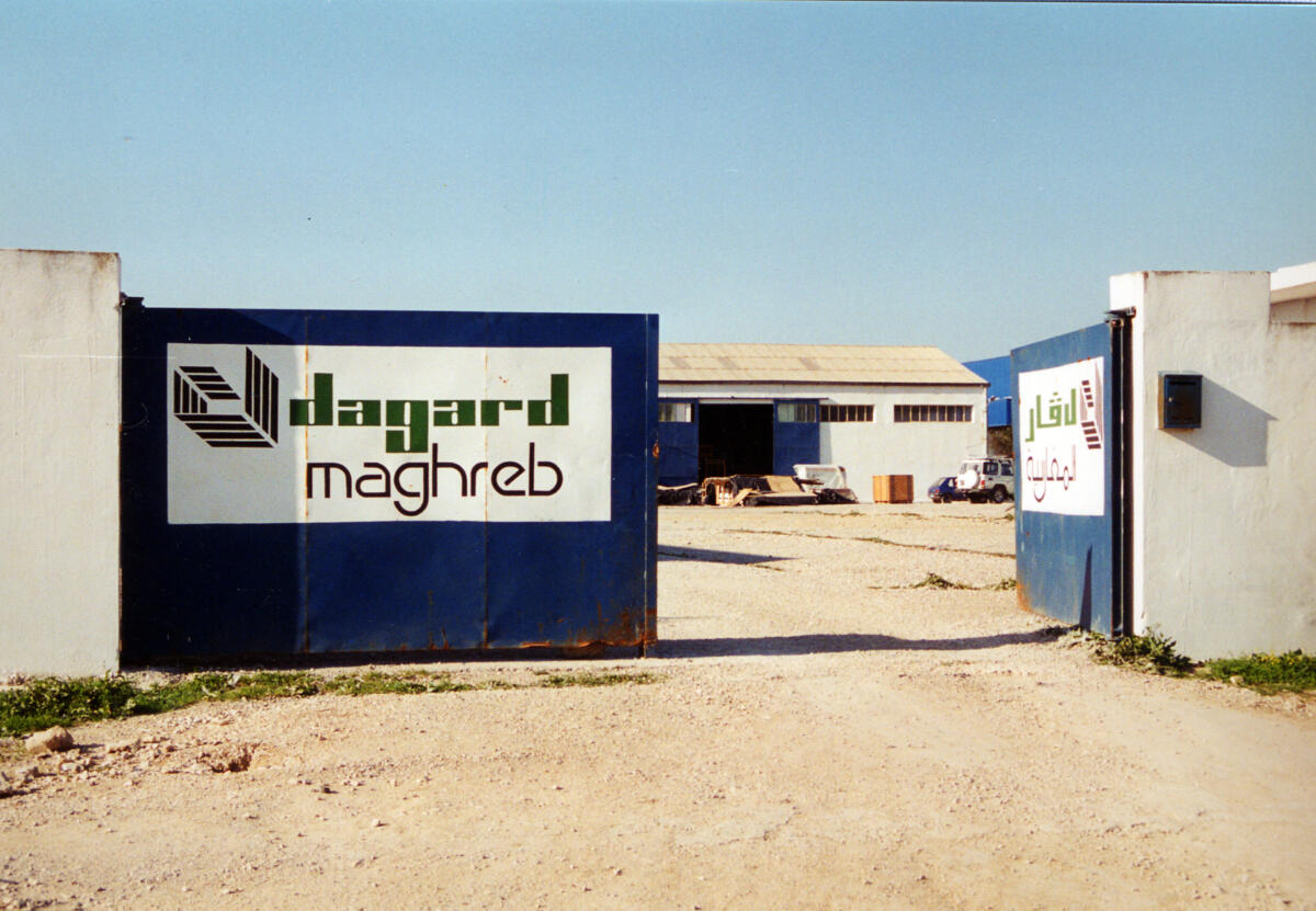 Installation en Espagne et en Tunisie