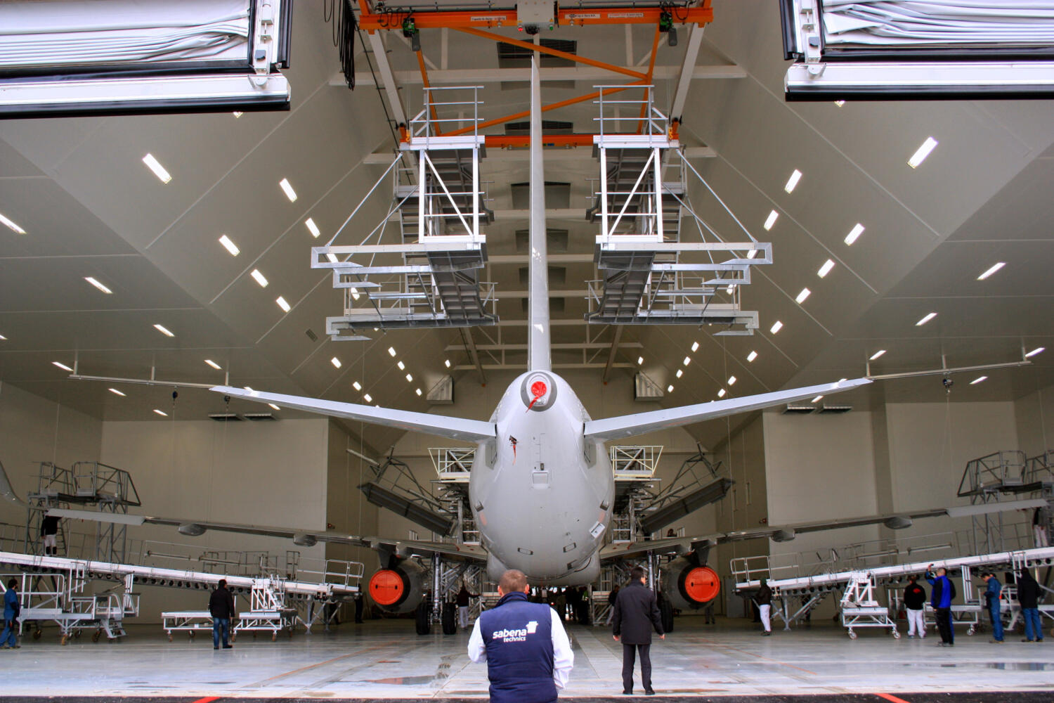 Salles de peinture à grande échelle pour avions