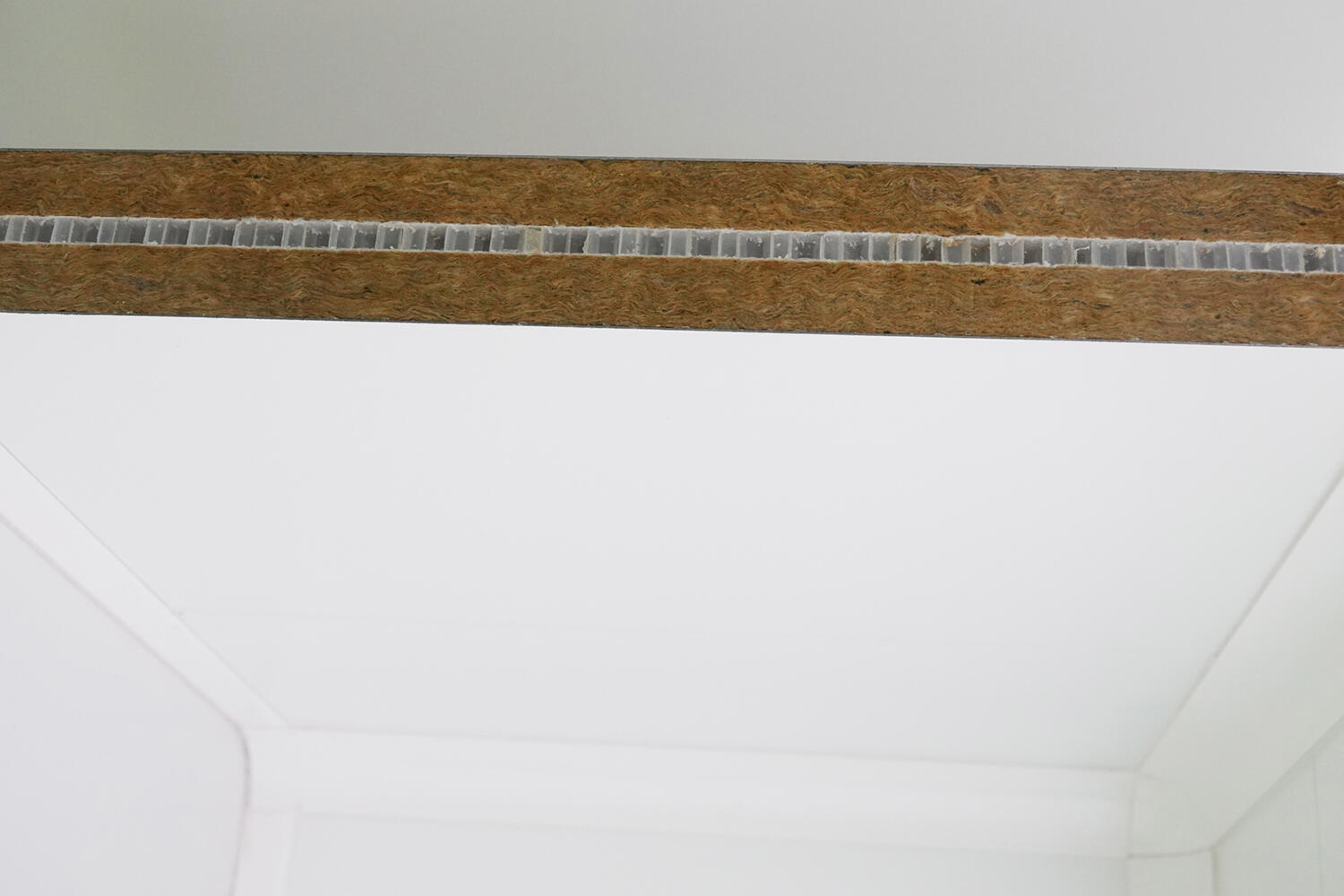 Focus isolation acoustique dans les enceintes isothermes