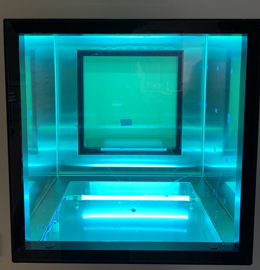 Dagard et Lab’Science créent un sas de décontamination par UV-C : le Sas’Labs®